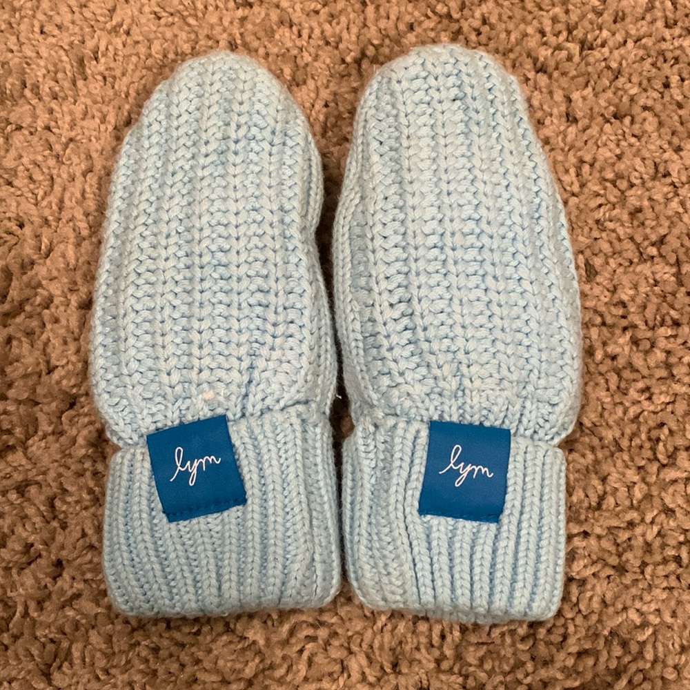 Love Your Melon baby mittens